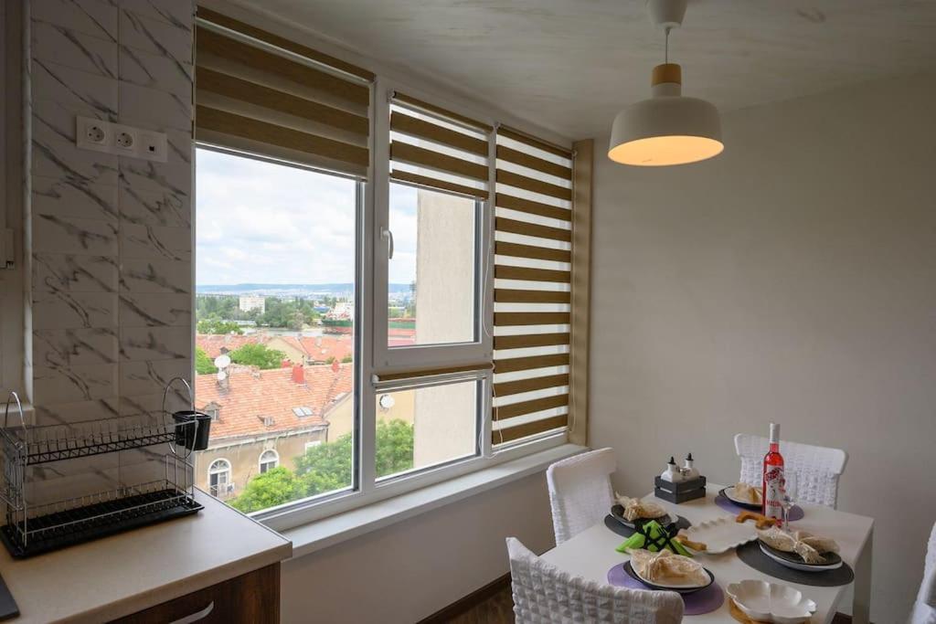 Sunset Luxury Apartment Várna Kültér fotó